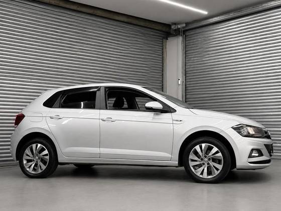 VOLKSWAGEN POLO 1.6 MSI TOTAL FLEX AUTOMÁTICO VOLKSWAGEN POLO 1.6 MSI TOTAL FLEX AUTOMÁTICO
